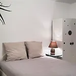 T2 Au Rez De Chaussee Dans Propriete Privee, Au Bord De L'eau A 15 Minutes De Nancy Lejlighed Toul