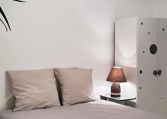 T2 Au Rez De Chaussee Dans Propriete Privee, Au Bord De L'eau A 15 Minutes De Nancy Apartmán Toul