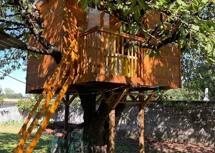 T2 Au Rez De Chaussee Dans Propriete Privee, Au Bord De L'eau A 15 Minutes De Nancy Apartmán *